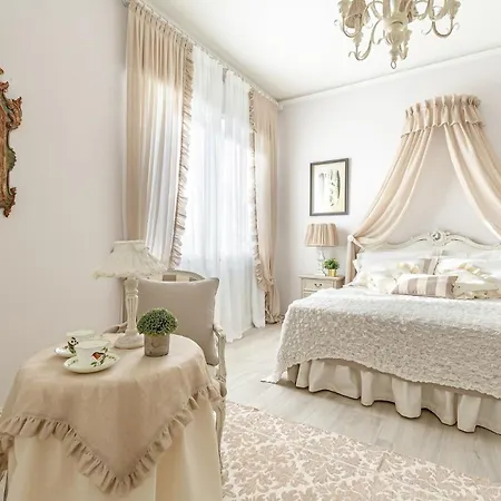 Olivia: A New Luxury With Garden * Lucca