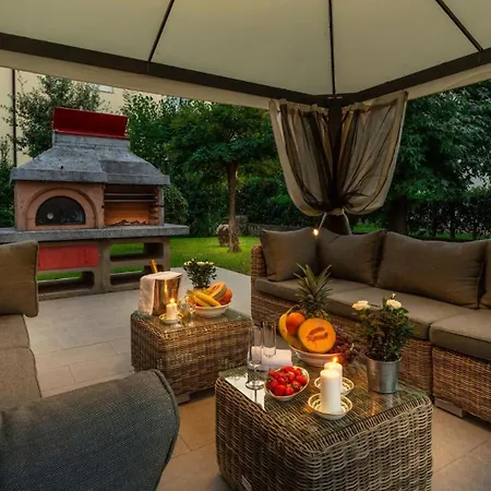 Olivia: A New Luxury With Garden Villa *