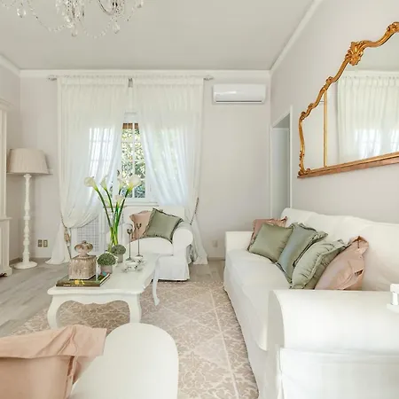 Villa Olivia: A New Luxury With Garden
