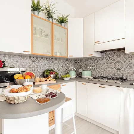Olivia: A New Luxury With Garden * Lucca