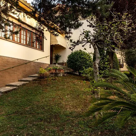 Villa Olivia: A New Luxury With Garden *